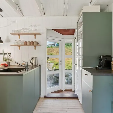 Jovana - 150m To The Fjord By Interhome *